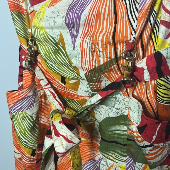 Pretty Ellen Tracy mixed tropical print belted workwear dress with pockets. 10 - Picture 2 of 4